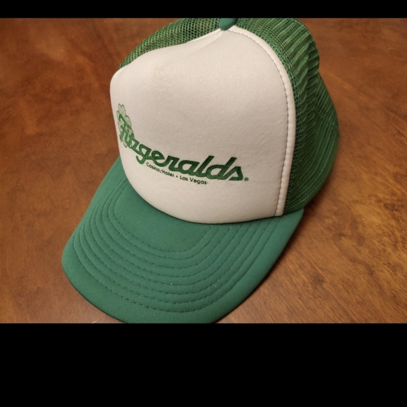 Vintage Fitzgeralds Casino Hotel Las Vegas Reno Green Snapback Trucker Hat Cap - Picture 2 of 4